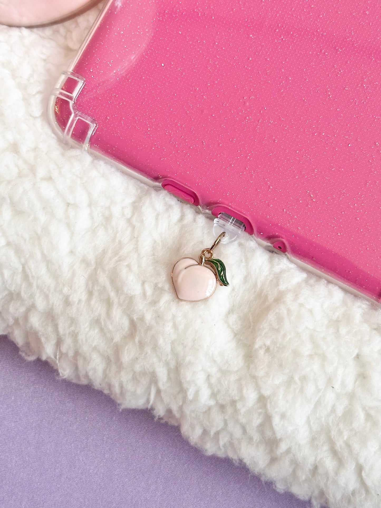 Peach e-Reader Charm