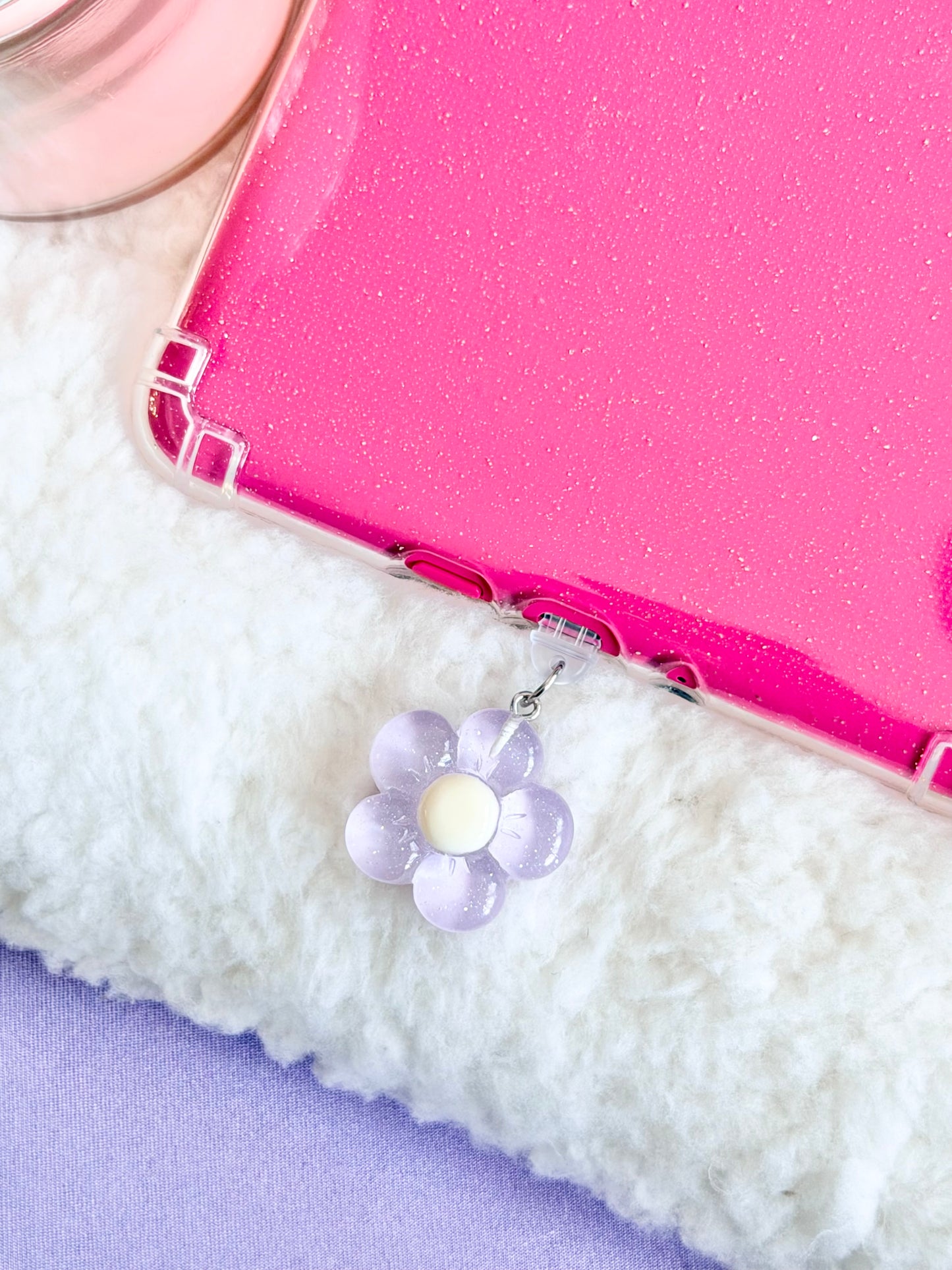 Purple Daisy e-Reader Charm