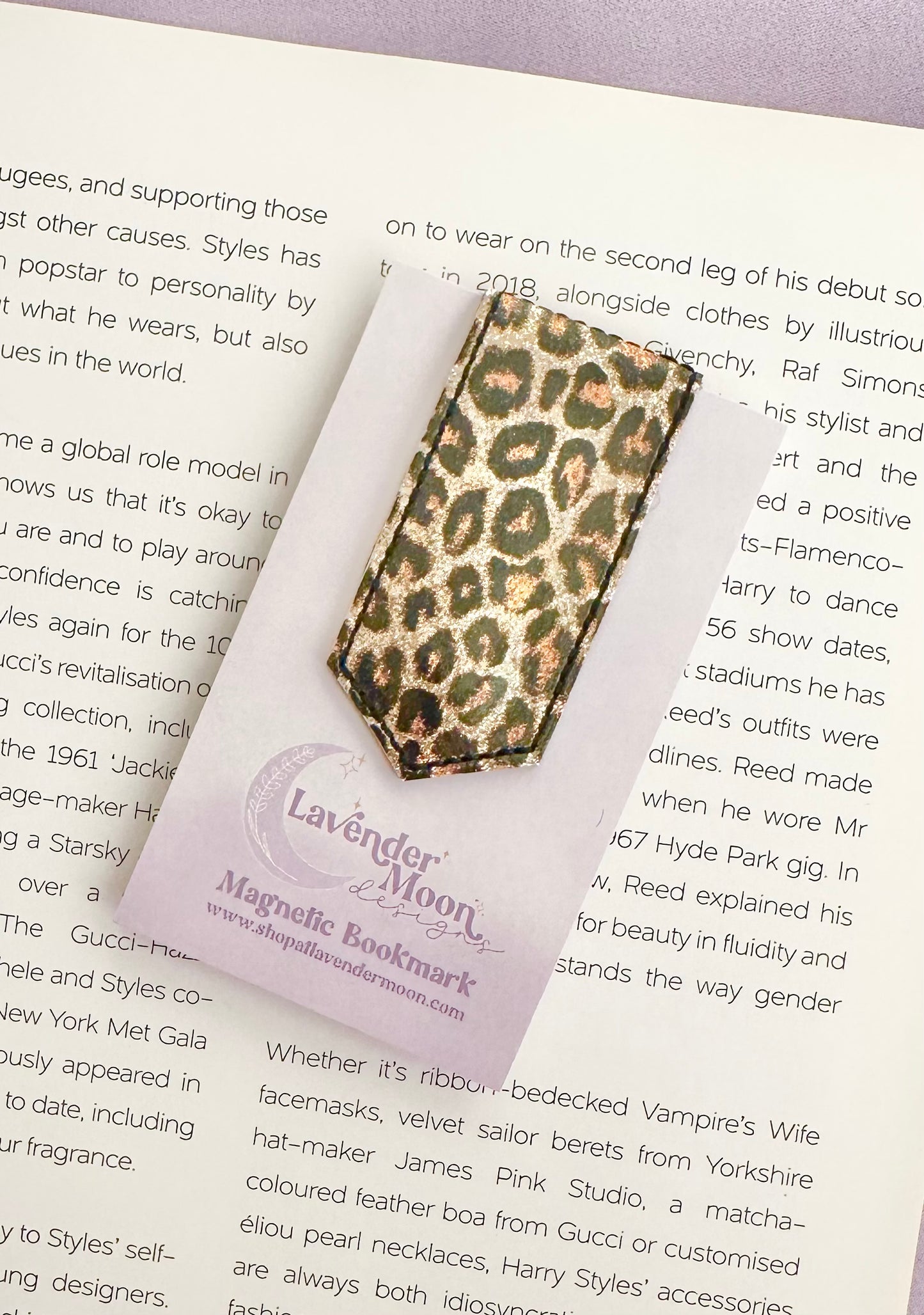 Glitter Leopard Magnetic Bookmark