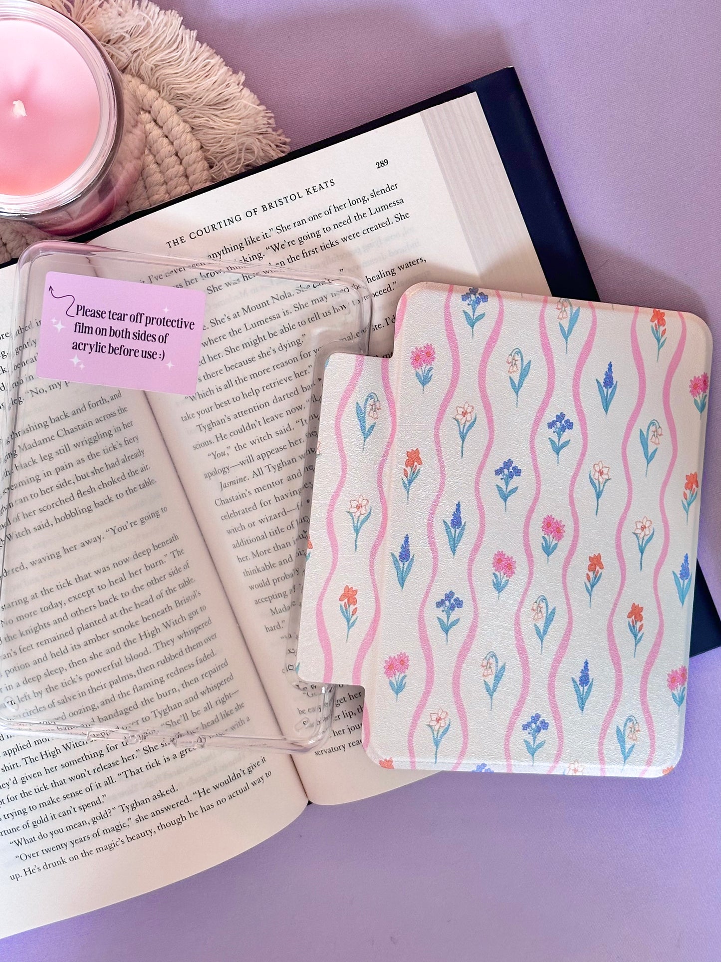 Wavy Floral Kindle Case (7" - 12th Gen. Kindle & Colorsoft)
