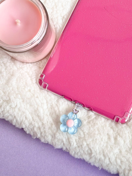 Blue Daisy e-Reader Charm