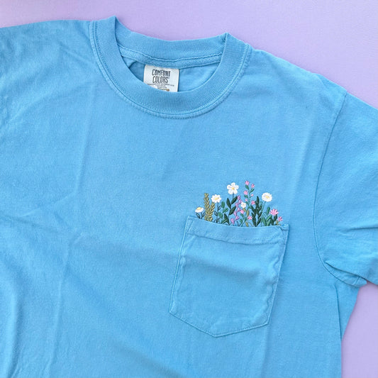 Flower Garden Pocket T-shirt (Sapphire Blue)