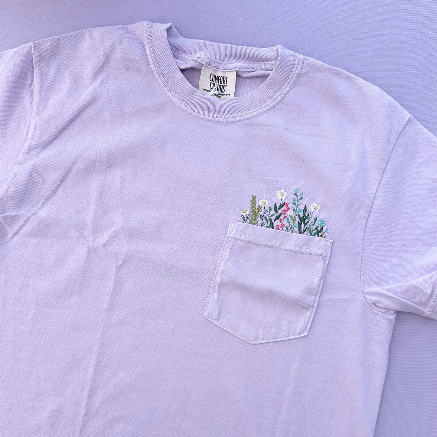 Flower Garden Pocket T-shirt (Orchid Purple)